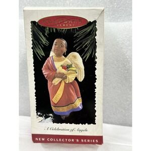 Hallmark A Celebration of Angels Keepsake Ornament 1995‎ Angel Christmas Vintage